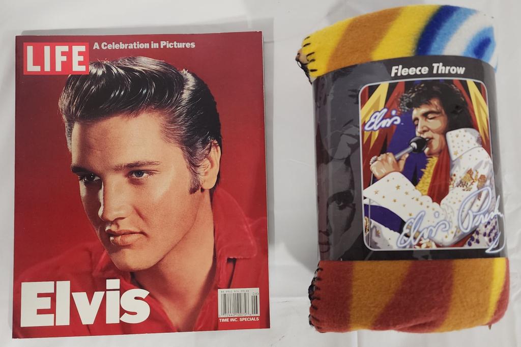 Elvis Memorabilia (1 of 10)