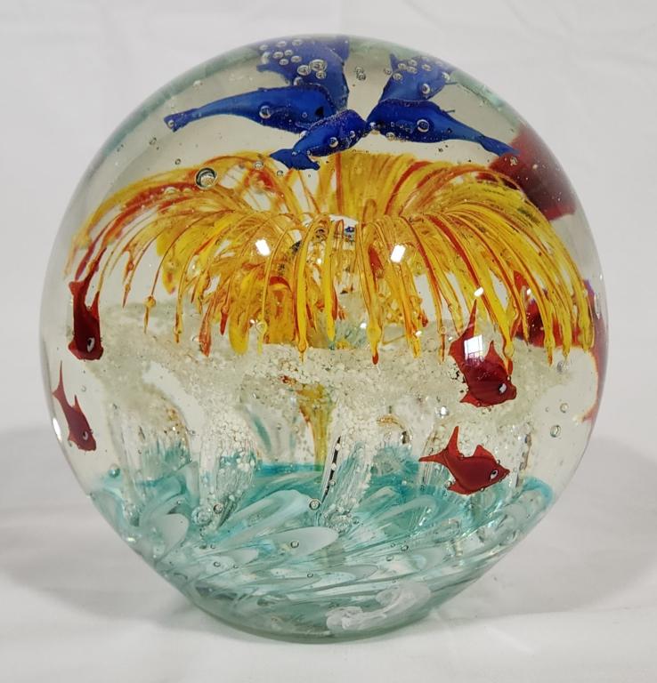 Beautiful Large Sea Theme Paperweight (1 of 8)