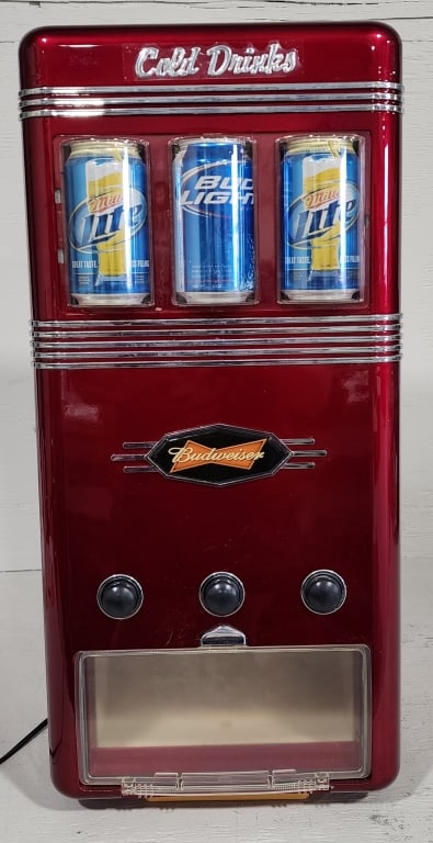 Budweiser Retro Electric Mini Vending Machine (1 of 12)