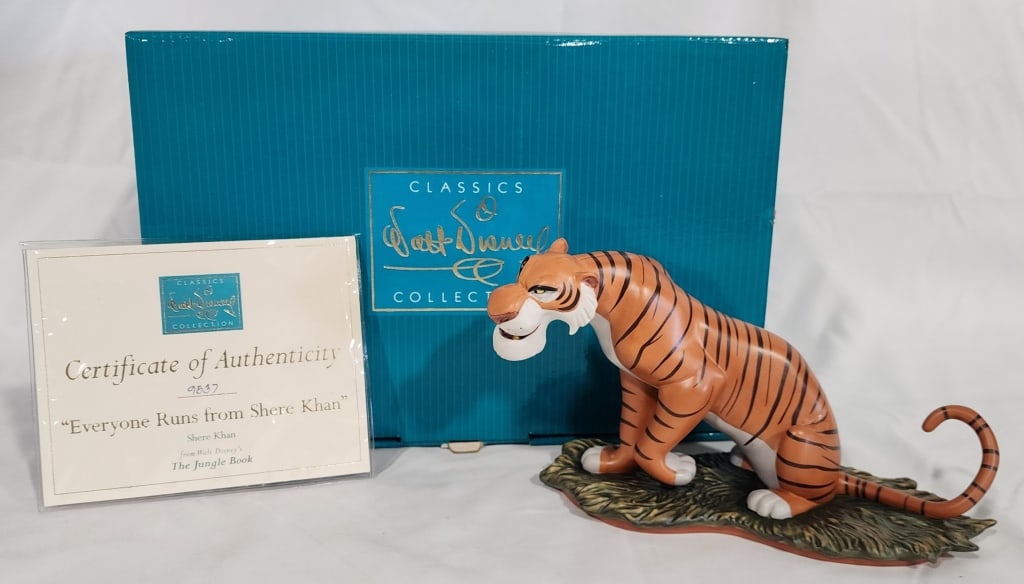 Walt Disney Shere Khan Figurine w/ COA (1 of 8)