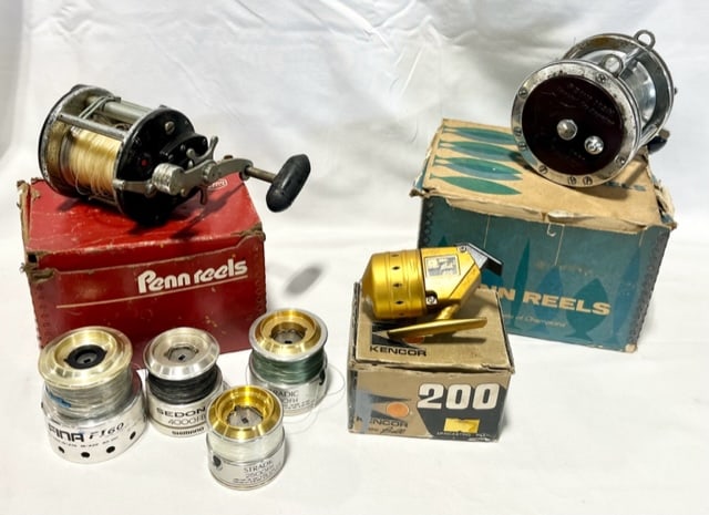 3 Vintage Fishing Reels (1 of 20)