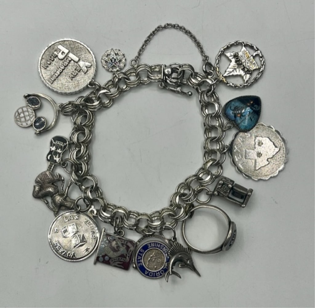 Sterling Charm Bracelet with 14 Charms (1 of 16)