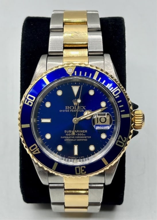 Rolex Submariner Date 40mm (1 of 19)