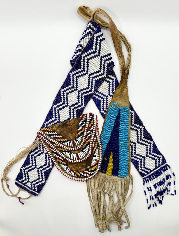 3 Native American Hand Beaded Items (1 of 10)