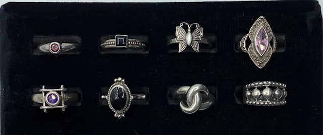 8 Assorted Sterling Rings (1 of 20)