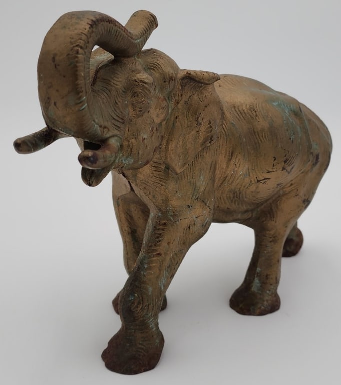 Vintage Heavy Hubley? Cast Iron Elephant Door Stop (1 of 8)