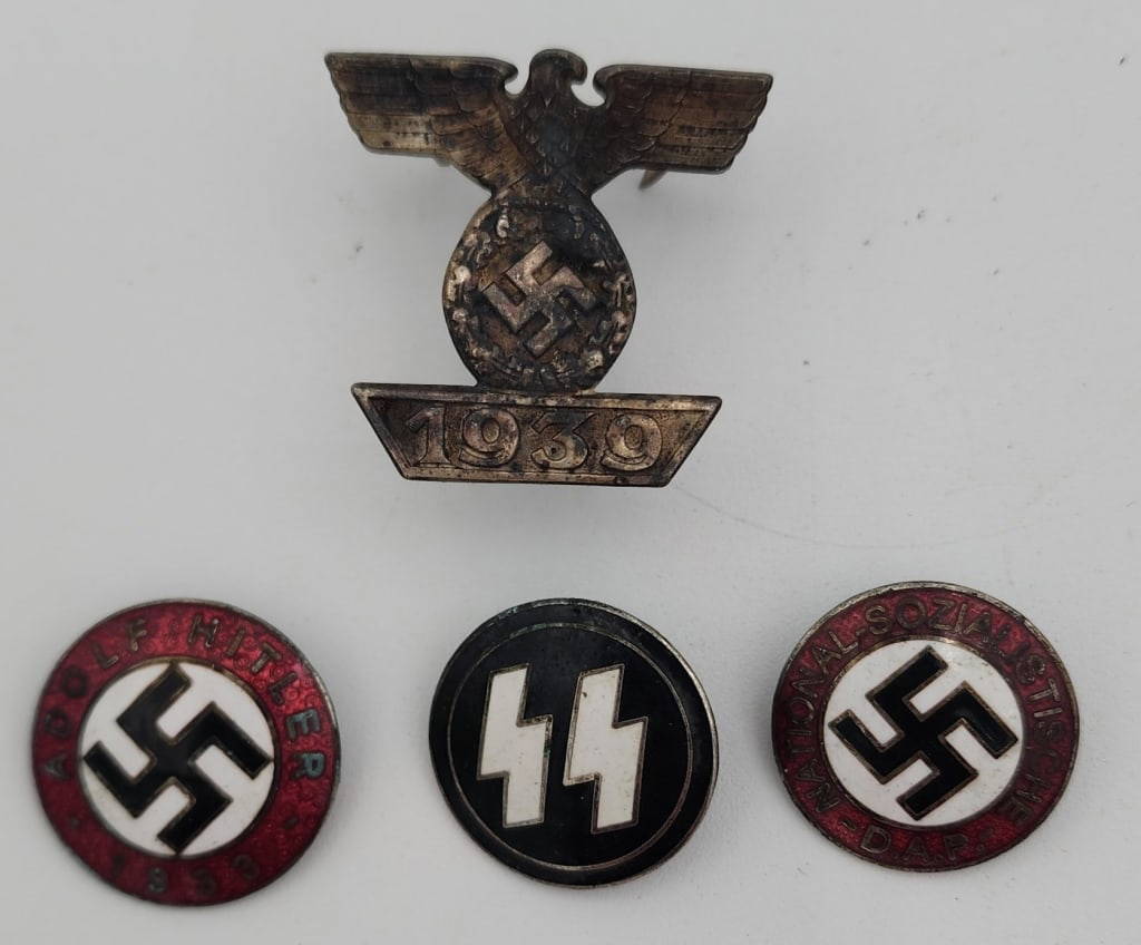 German Military Pins Auction