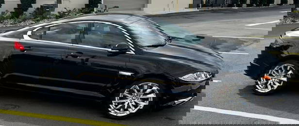 2013 Jaguar XF 4 Door Sedan