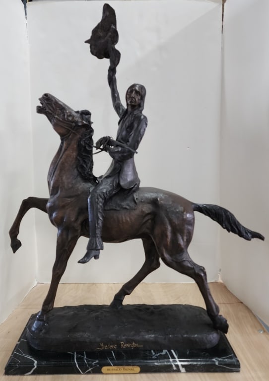 Fredrick Remington "Buffalo Signal" Bronze Statue (1 of 6)