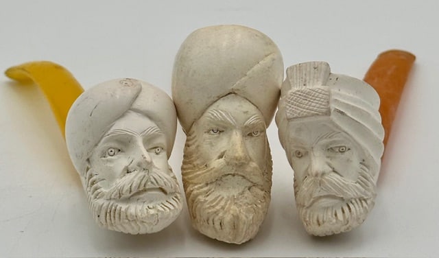 3 Antique Vintage Carved Meerschaum Pipes (1 of 8)