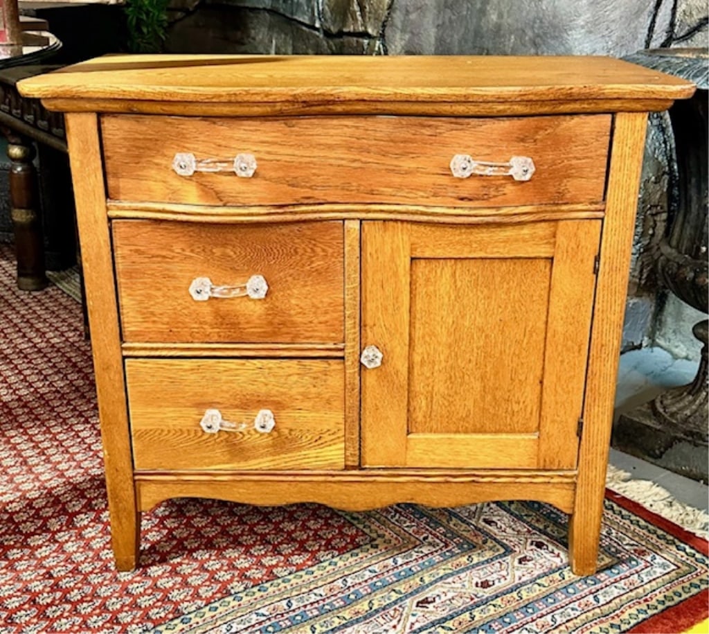 Vintage Oak Washstand (1 of 9)
