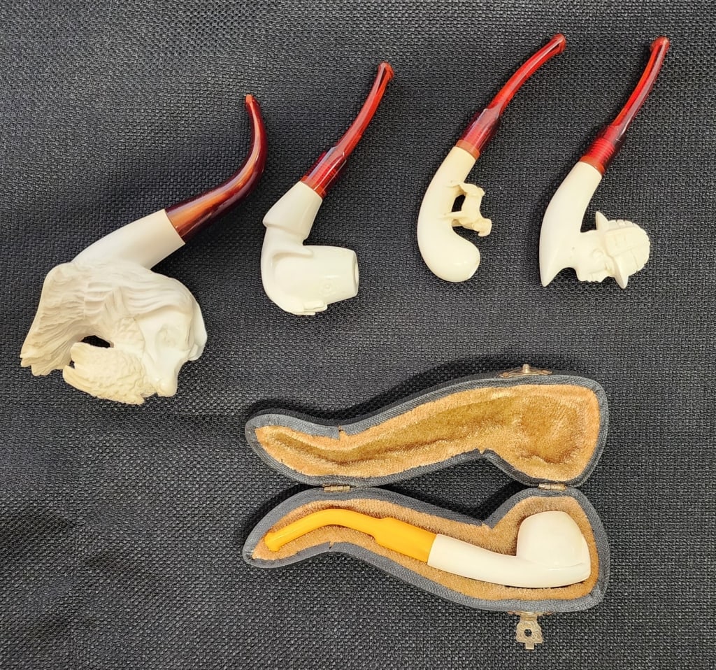 Collection of 5 Vintage Meerschaum Pipes (1 of 10)