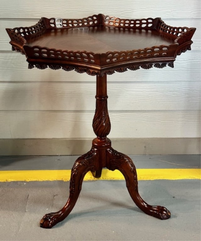 Rococo Style Octagon Carved Side Table (1 of 7)