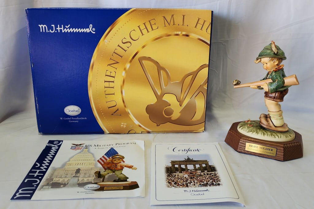 Limited Edition "Brave Soldier" Hummel (1 of 12)