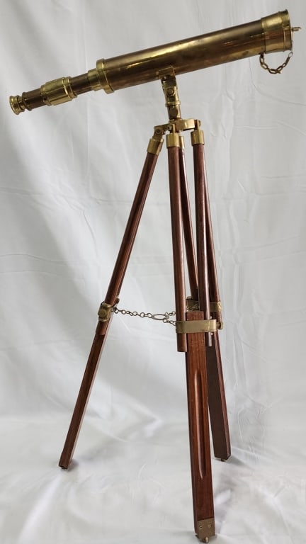 Vintage Brass Nautical Telescope (1 of 7)