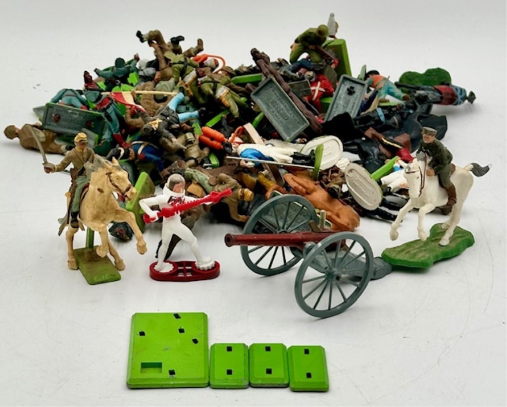 Assorted Broken & Mismatched Figures (1 of 7)