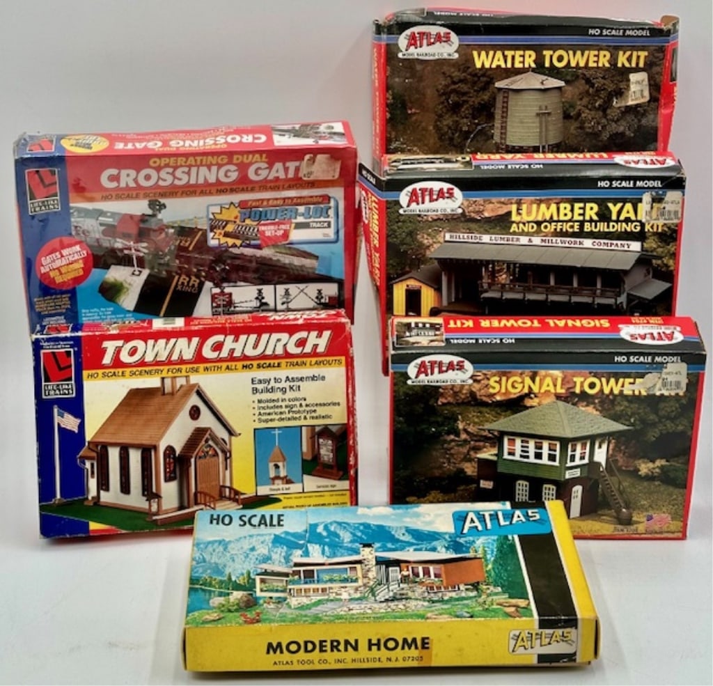 Assorted Atlas & Life-Like Trains Models (1 of 15)