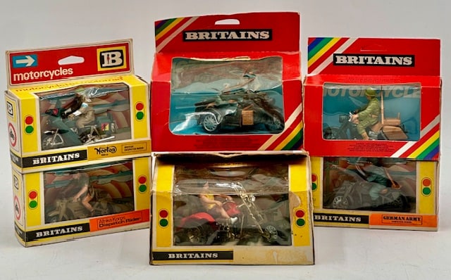 6pc Britains Motorcycles (1 of 11)