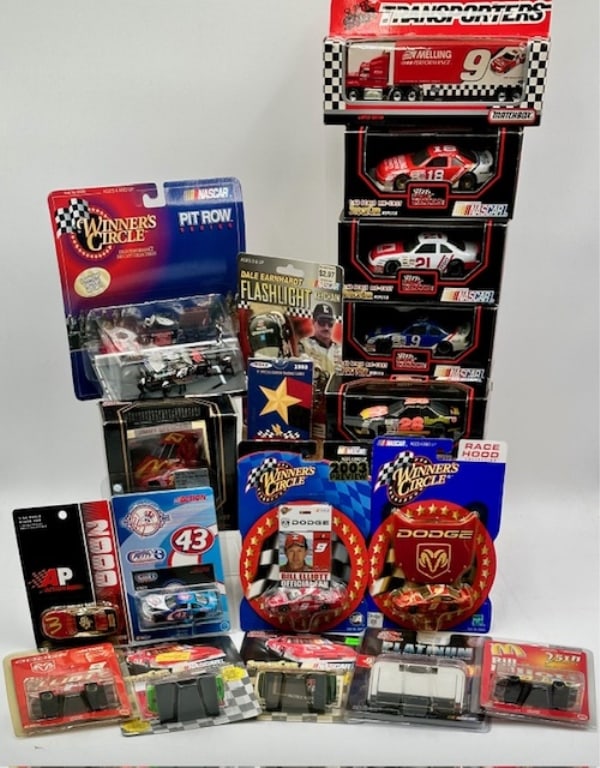 Lg. Assortment of Nascar Mini Cars & More (1 of 20)