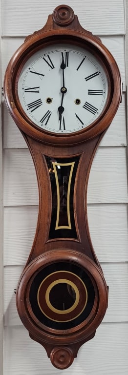 Vintage Figure Eight Wall Clock (1 of 8)