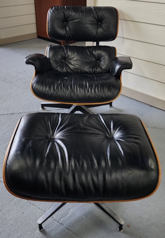 Vintage Herman Miller Eames Chair & Otttoman (1 of 8)