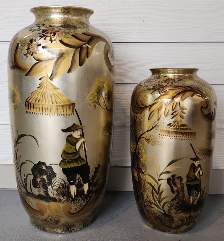 Pr. Beautiful Hand Painted Porcelain Asian Vases (1 of 9)