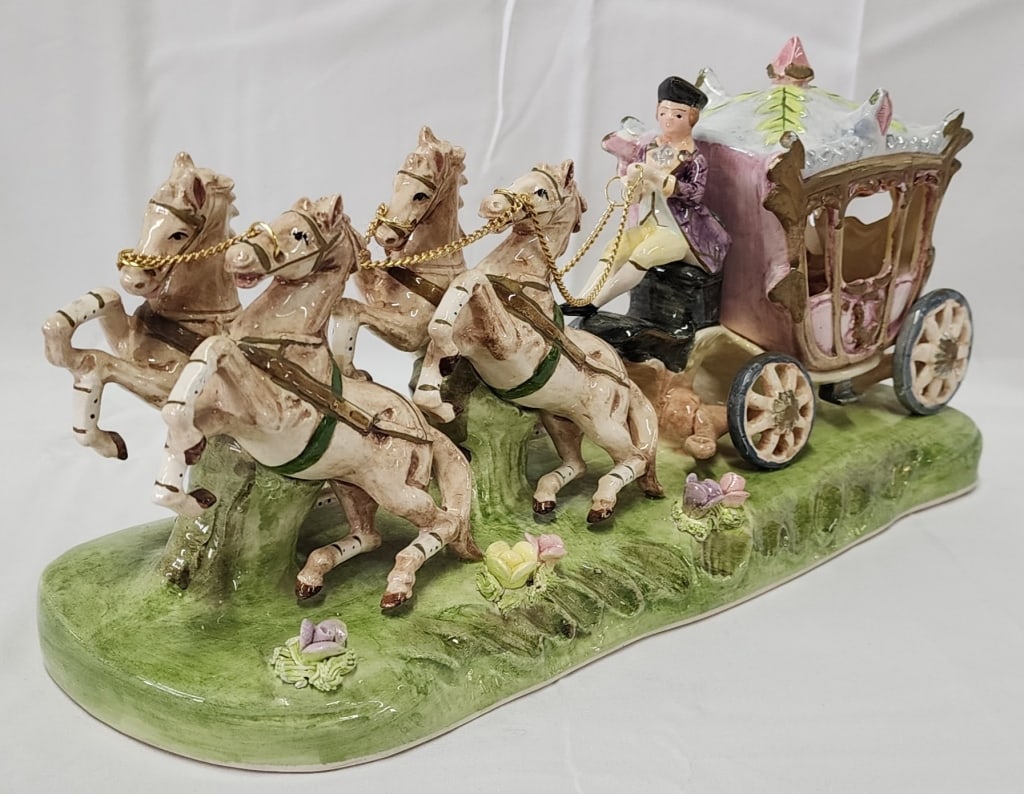 Vintage Capodimonte Horse Drawn Royal Carriage (1 of 10)