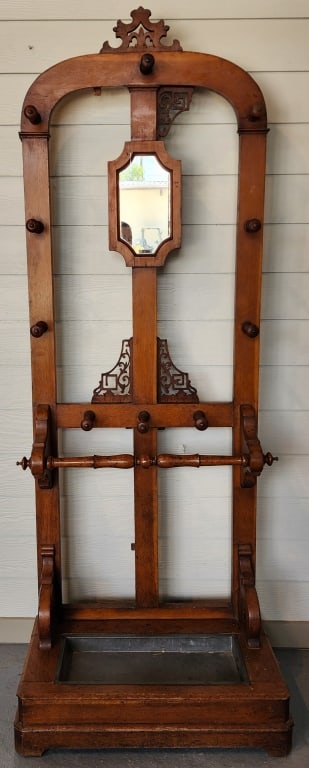 Gorgeous Vintage Hall Tree (1 of 6)