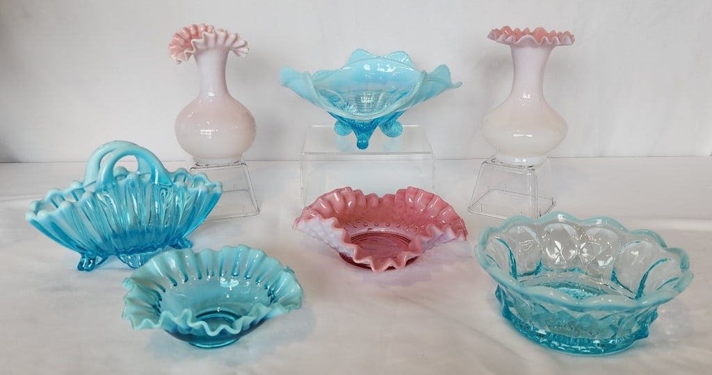 7 Pcs of Vintage Pink & Blue  Glass - Some Fenton (1 of 7)