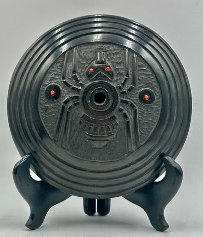 Mata Ortiz Style Clay Seedling Pot: Mata Ortiz style clay seedling pot. Mixed matte and gloss black finish. Center spider detail. Approximately 3.5"h x 9.25"w. Photos are considered part of the condition and description. R