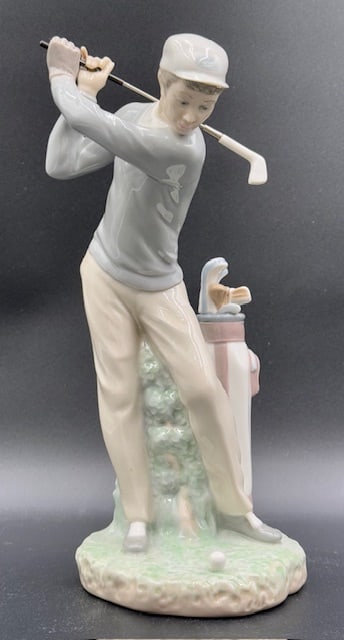 Lladro Male Golfer Porcelain Figure (1 of 10)