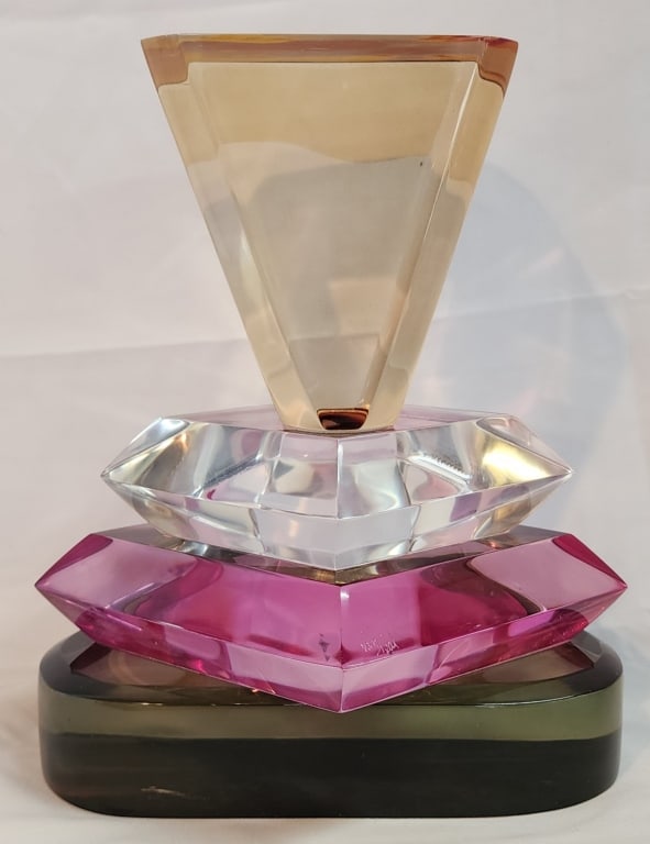 Vintage Van Teal Lucite Perfume Bottle Sculpture: Vintage lucite perfume bottle sculpture. Signed Van Teal. Approximately 8.75"h. Photos are considered part of the condition and description. 606-13