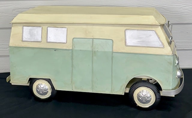 Metal Retro Microbus Van Cooler (1 of 14)