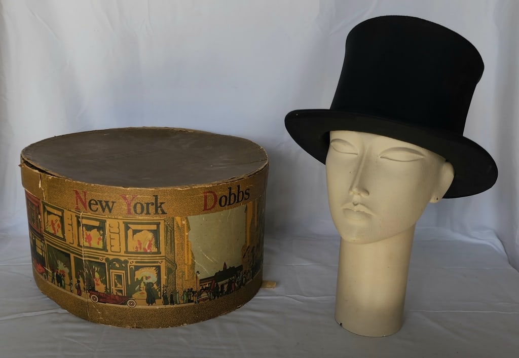 Vintage Dobbs 5th Ave. Silk Top Hat w. Box (1 of 9)