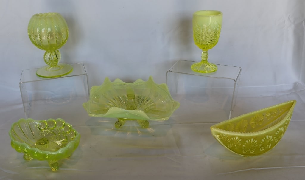 Beautiful Assorted Uranium Opalescent Collectibles (1 of 10)