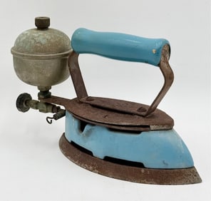 Antique Coleman Cool Blue Instant Lite Sad Iron