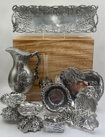 Large Arthur Court Grape Pattern Collection