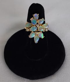 Gorgeous 14k Opal Cocktail Ring - 5.5g Tw