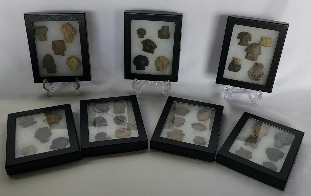 Large Collection of Native American Arrowheads (1 of 6)