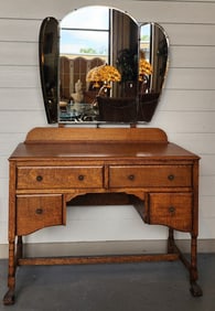Vintage 4 Drawer Oak Vanity w. Mirror