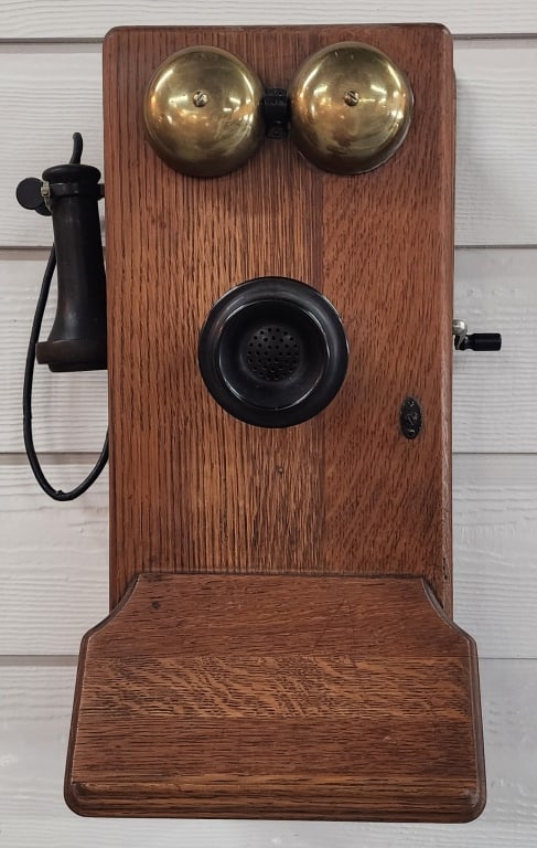 Vintage Western Electric Hand Crank Wall Phone (1 of 7)