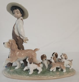 Lladro 2001 'My Little Explorers' 10" Figurine