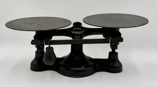 Vintage Jacobs Bros. No. 2 Detecto Balance Scale