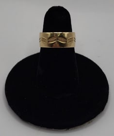 14k Yellow Gold Band - 4.7g