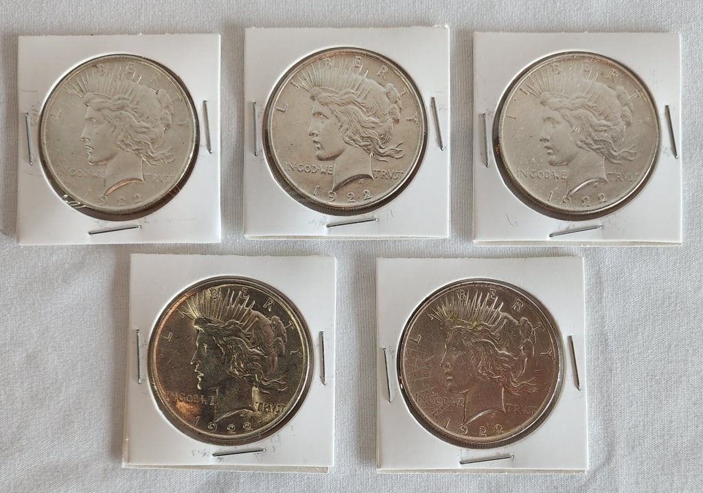 (5) 1922 Peace Silver Dollars (1 of 4)