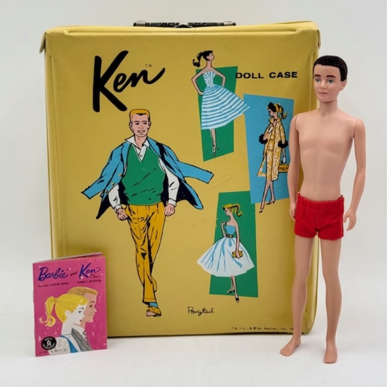 Vintage Ken Doll w. Carrying Case & Accessories (1 of 17)