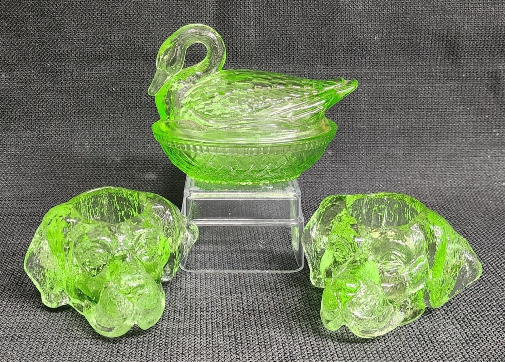 Collection of Pink Selenium Glass (1 of 6)