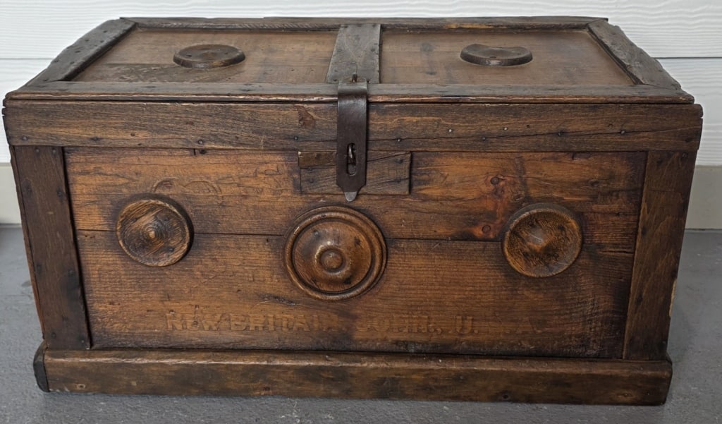 Vintage Hand Crafted Wooden Storage Box (1 of 9)