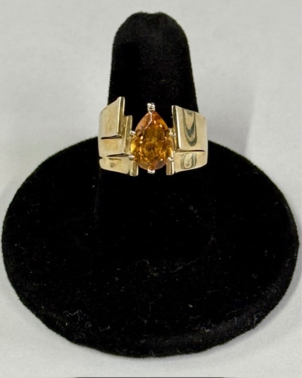 10k Citrine Ring - 6.5g TW (1 of 11)