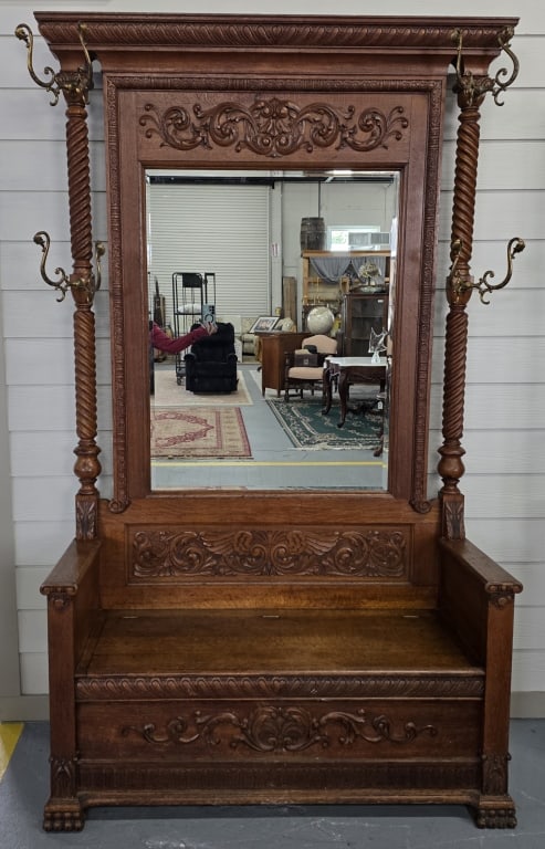 Vintage Grand Tiger Oak Hall Seat (1 of 8)